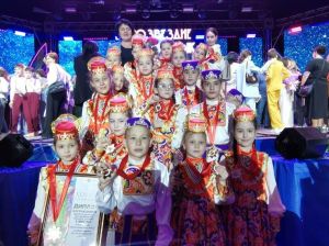 Вокально-хореографический ансамбль «Азаль» из Заинска снова взял 1 место